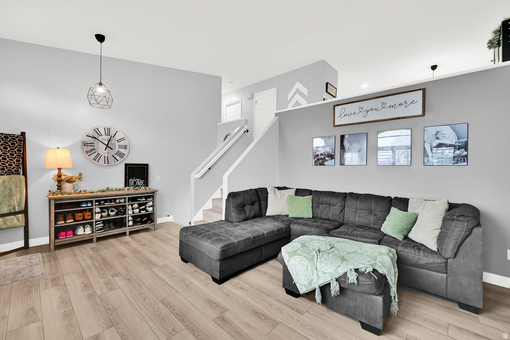 74 S 1660 W West Point, UT 84015