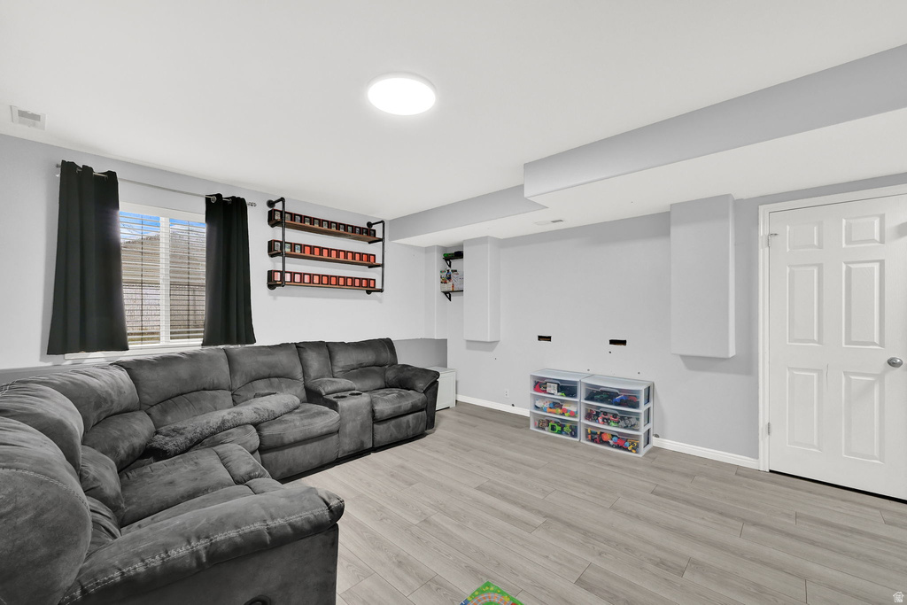 74 S 1660 W West Point, UT 84015