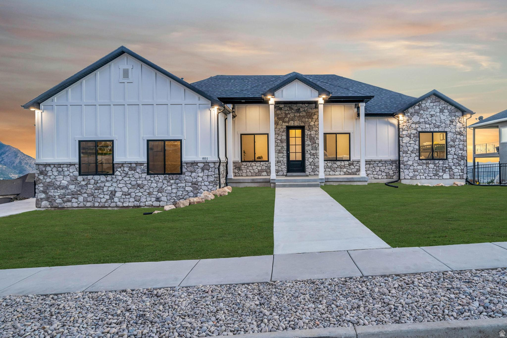 851 E MOUNTAIN RD North Ogden, UT 84414