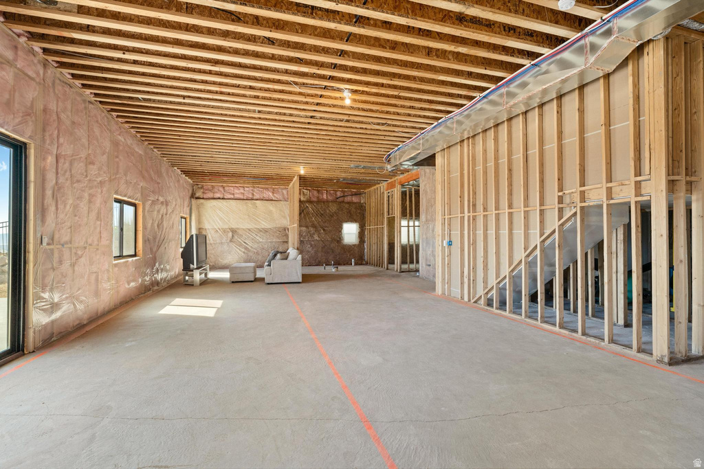 851 E MOUNTAIN RD North Ogden, UT 84414