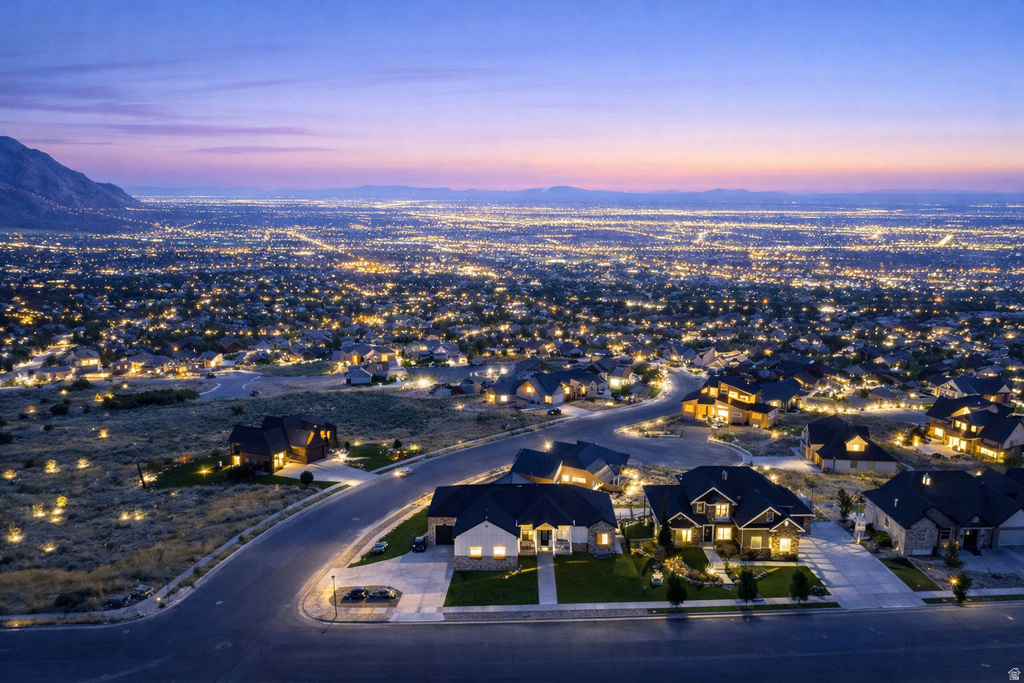 851 E MOUNTAIN RD North Ogden, UT 84414