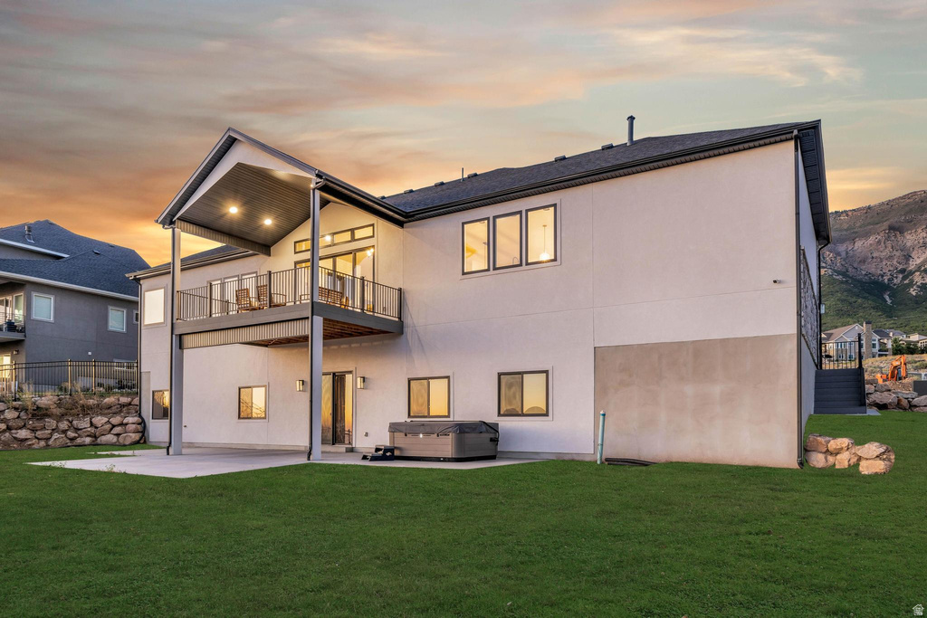 851 E MOUNTAIN RD North Ogden, UT 84414