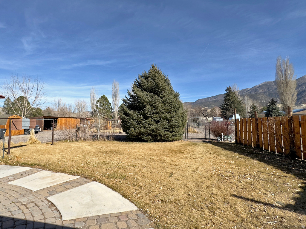 170 S 100 E Annabella, UT 84711