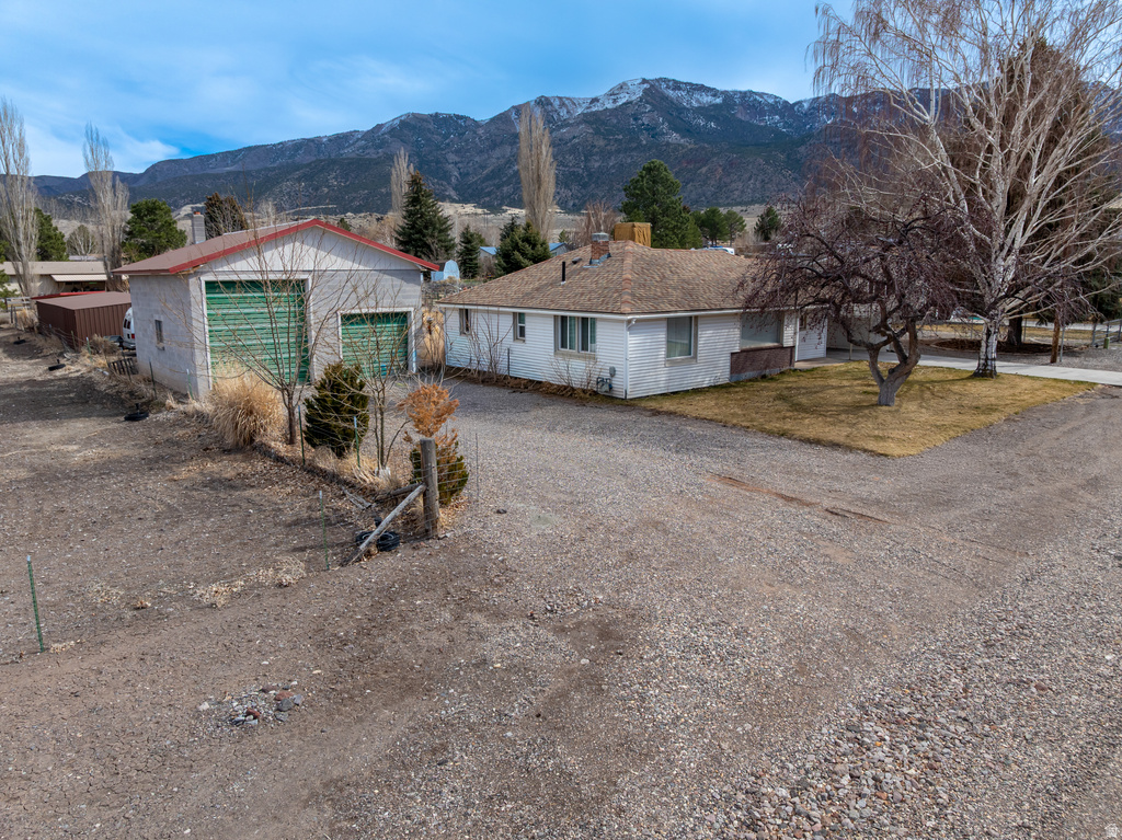 170 S 100 E Annabella, UT 84711