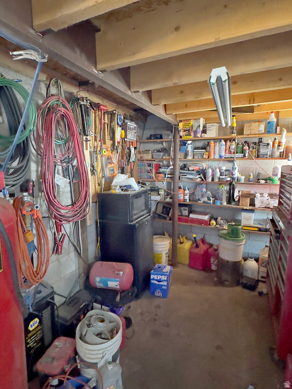 170 S 100 E Annabella, UT 84711