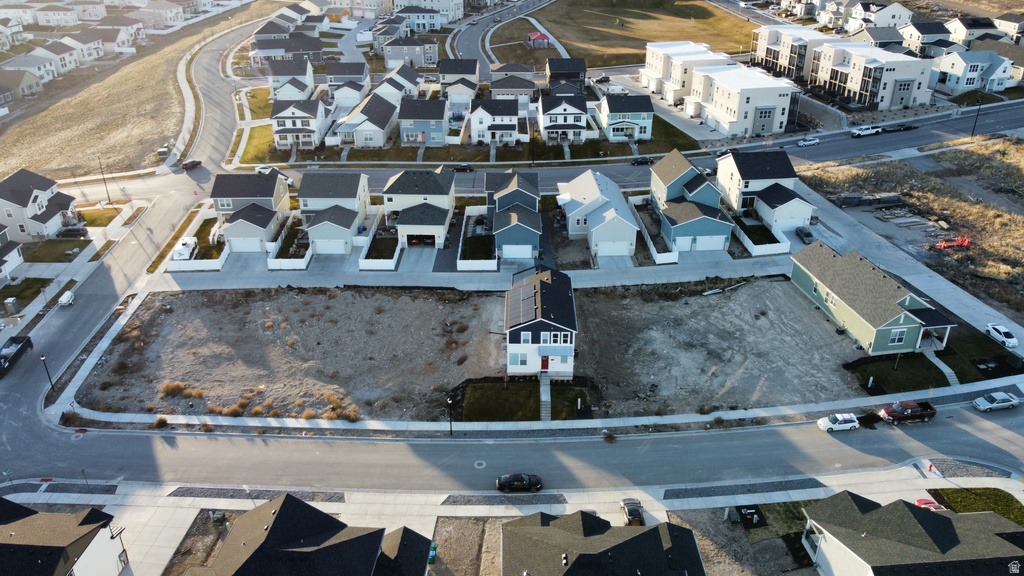 7624 S CLIPPER HILL RD #302 West Jordan, UT 84081