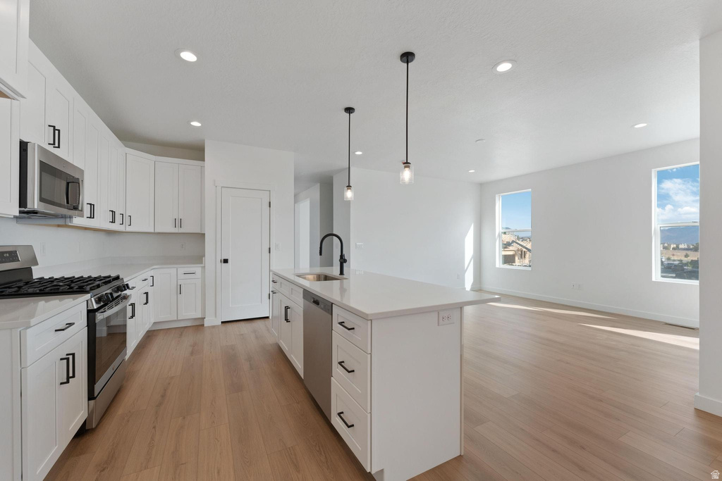 7624 S CLIPPER HILL RD #302 West Jordan, UT 84081