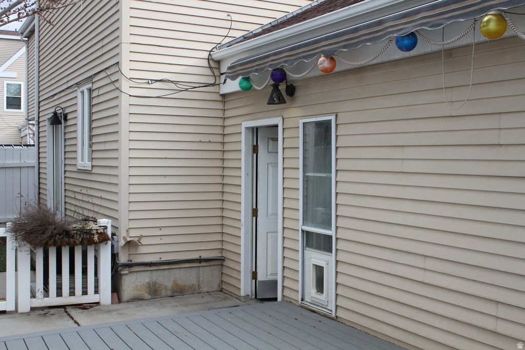 775 E GABLES LN Midvale, UT 84047