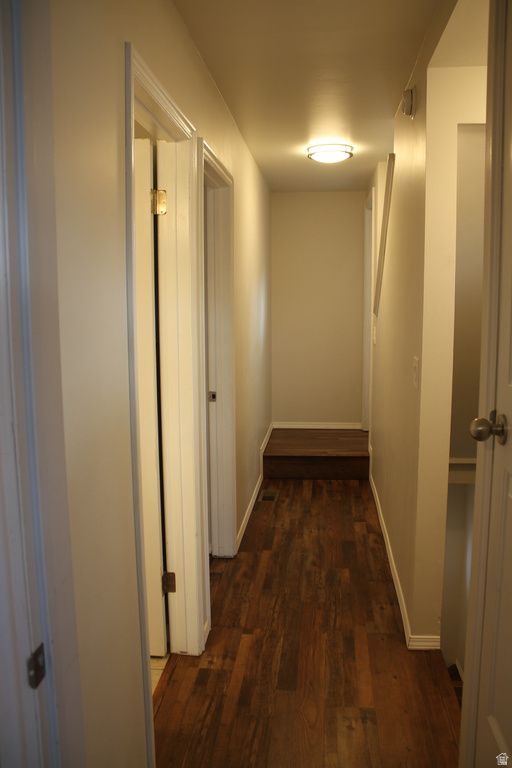 775 E GABLES LN Midvale, UT 84047