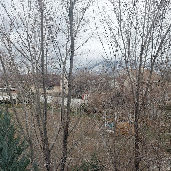 775 E GABLES LN Midvale, UT 84047