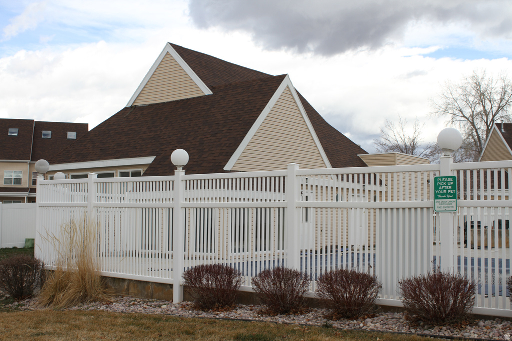 775 E GABLES LN Midvale, UT 84047