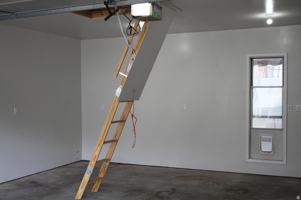 775 E GABLES LN Midvale, UT 84047