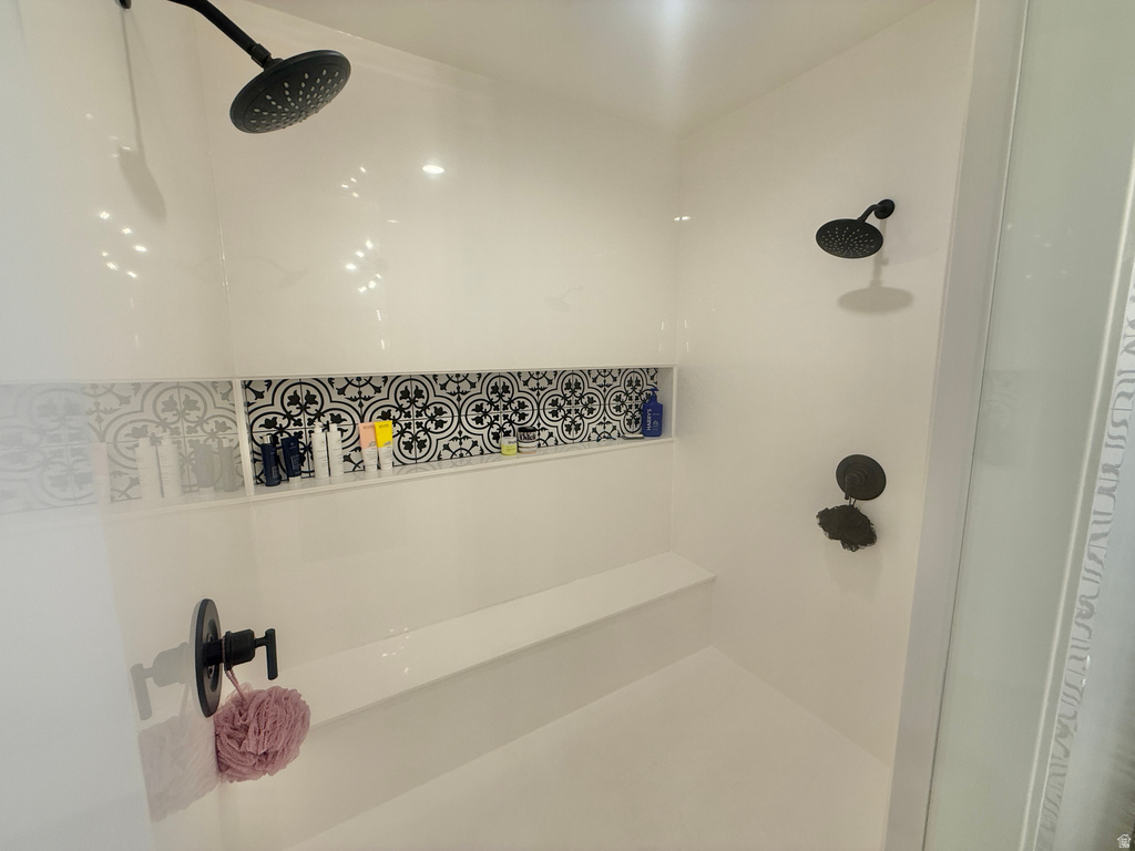 5286 W 10800 N Tremonton, UT 84337