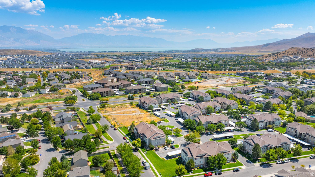 8083 N RIDGE LOOP #I-3 Eagle Mountain, UT 84043