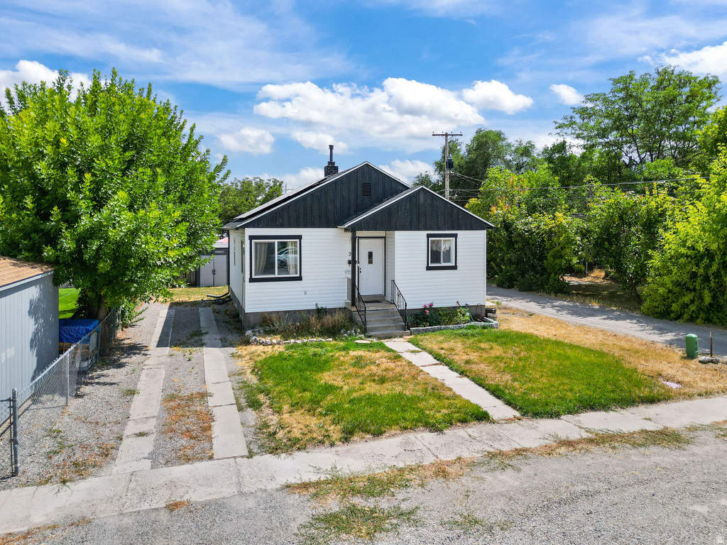 25 W 400 S Tremonton, UT 84337