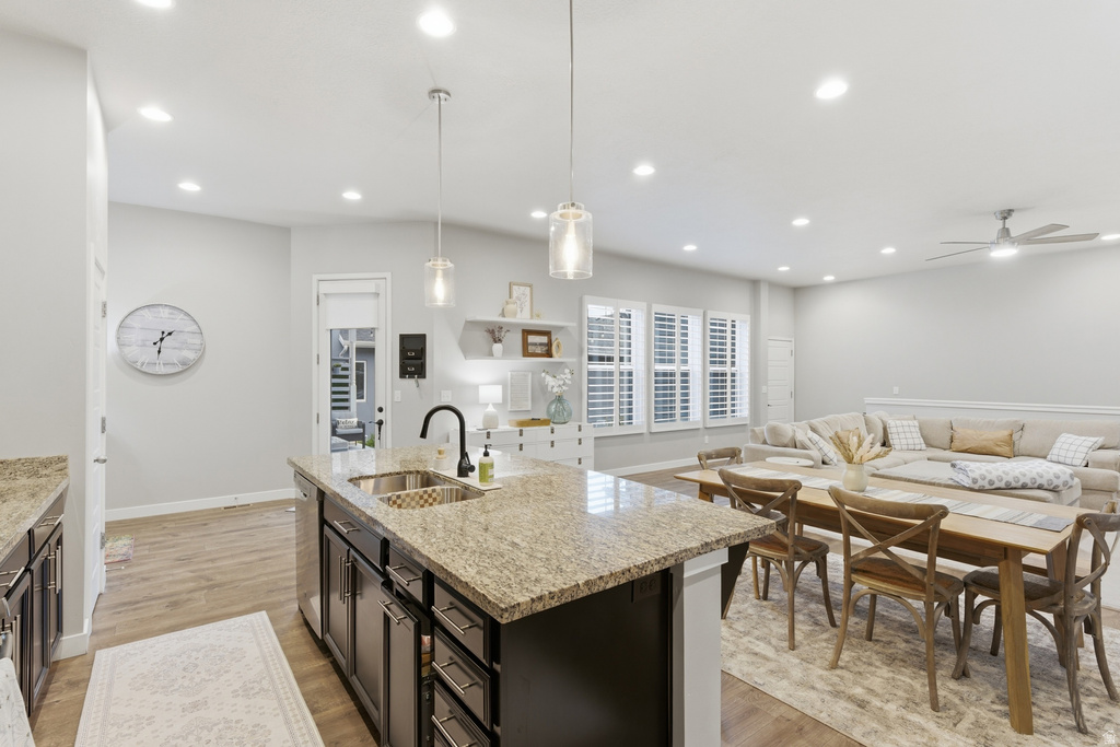 11348 S SANDBANK WAY South Jordan, UT 84009