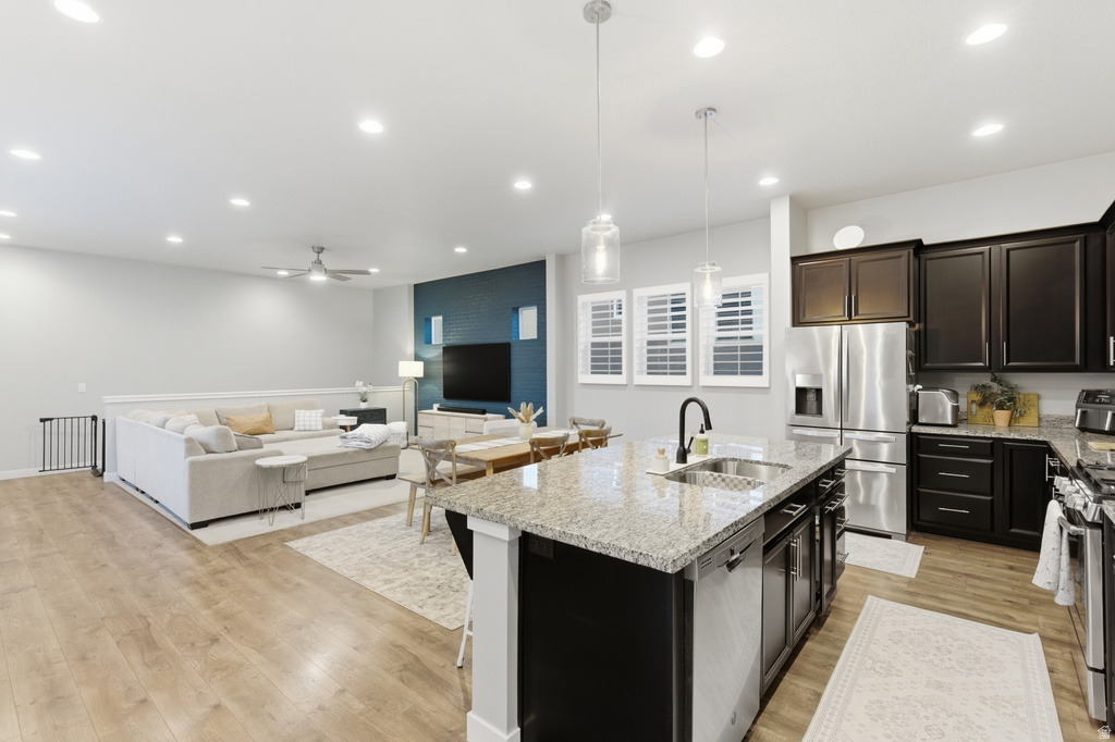 11348 S SANDBANK WAY South Jordan, UT 84009