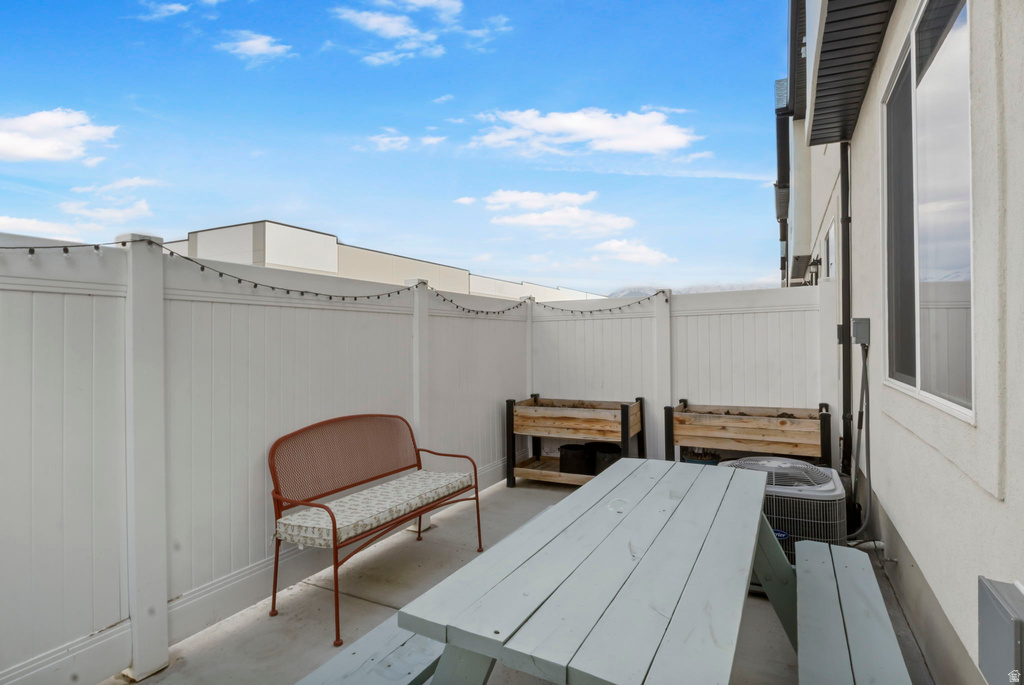 1036 E SCUTTLEBUTT LN #2055 Saratoga Springs, UT 84045