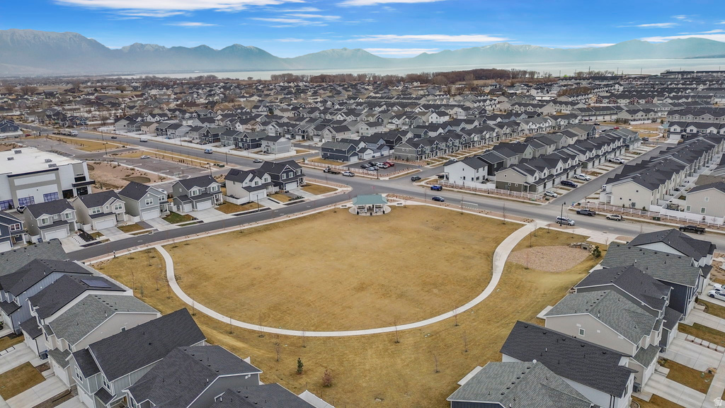 1036 E SCUTTLEBUTT LN #2055 Saratoga Springs, UT 84045