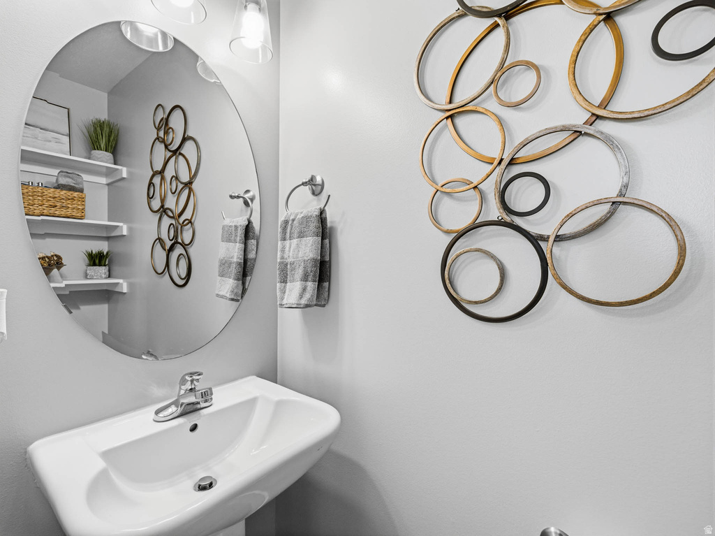 3546 BROOKSHIRE DR Syracuse, UT 84075