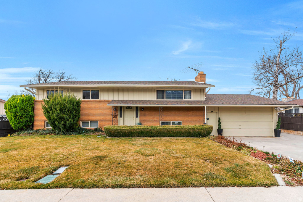 692 JUNIPER ST Pleasant Grove, UT 84062