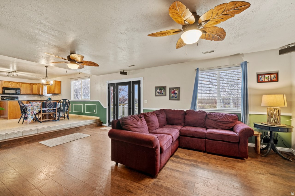 5155 S 3200 W Roy, UT 84067