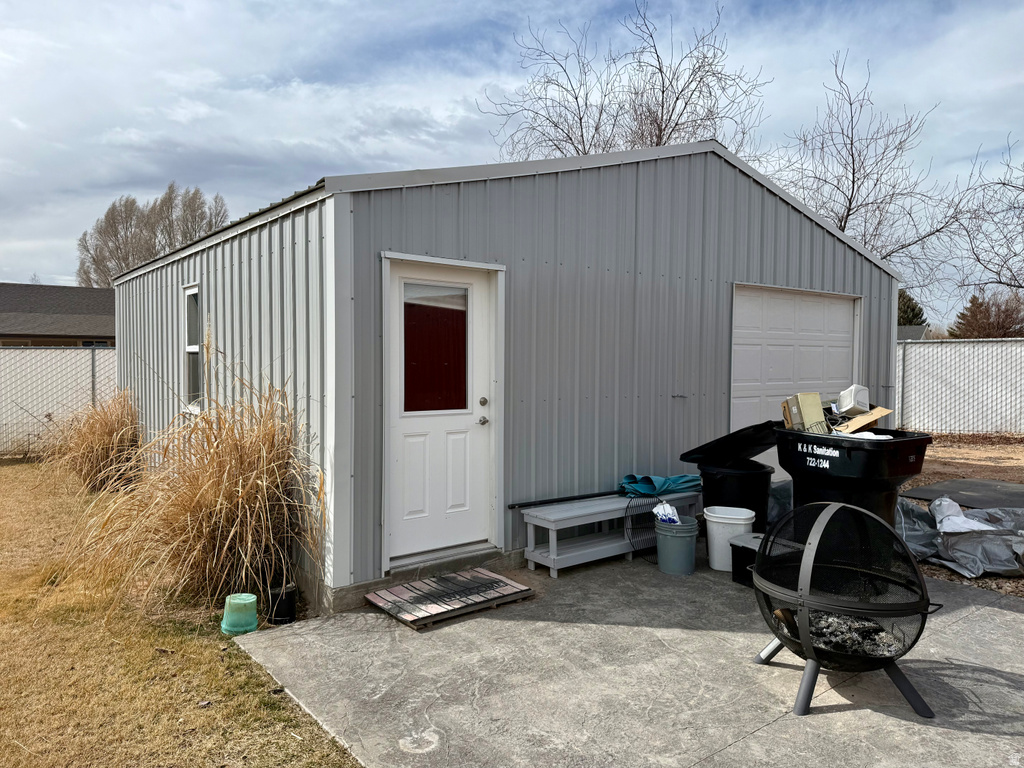 571 AREVA RD Roosevelt, UT 84066