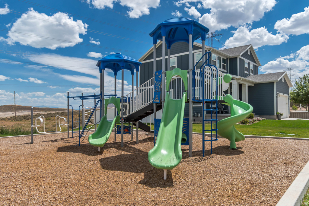 9270 N SCENIC DR Eagle Mountain, UT 84005