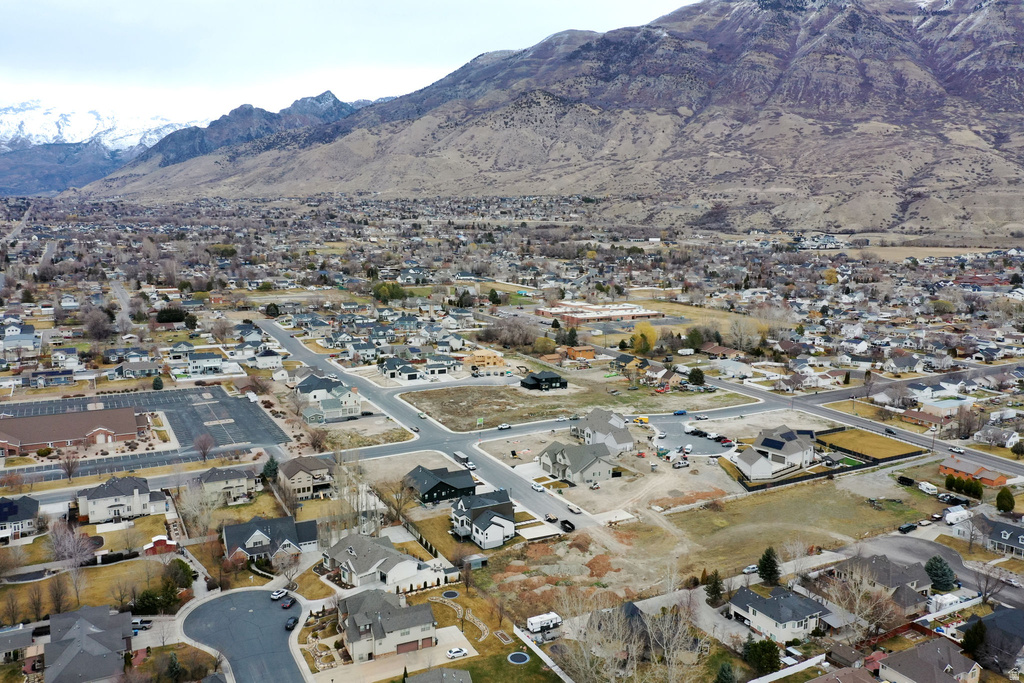 1407 N 750 W Pleasant Grove, UT 84062