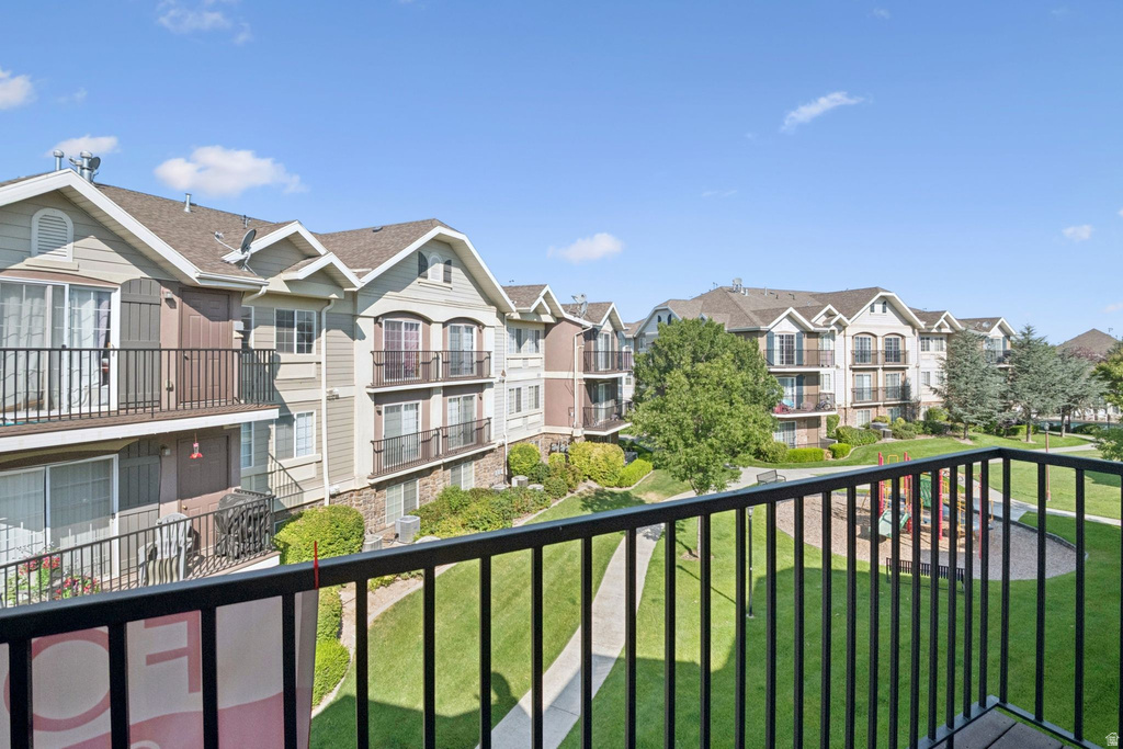 6878 S CLAYTON RIDGE WAY #C12 West Jordan, UT 84084