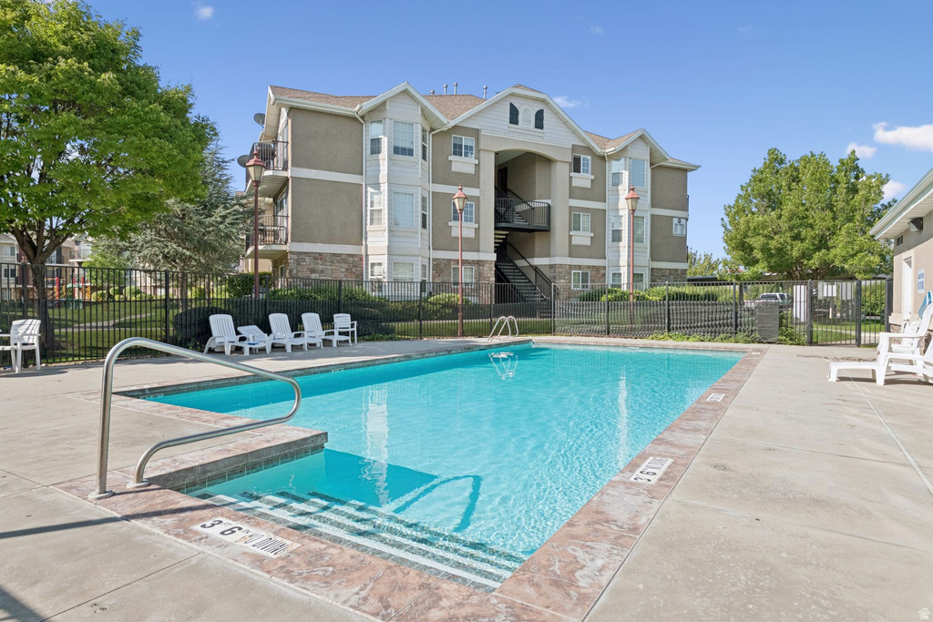 6878 S CLAYTON RIDGE WAY #C12 West Jordan, UT 84084