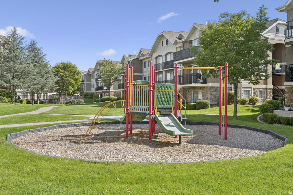 6878 S CLAYTON RIDGE WAY #C12 West Jordan, UT 84084