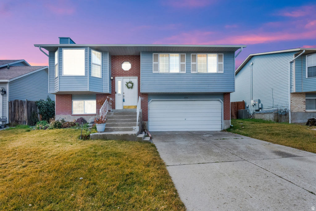 6796 S CYCLAMEN DR West Jordan, UT 84081