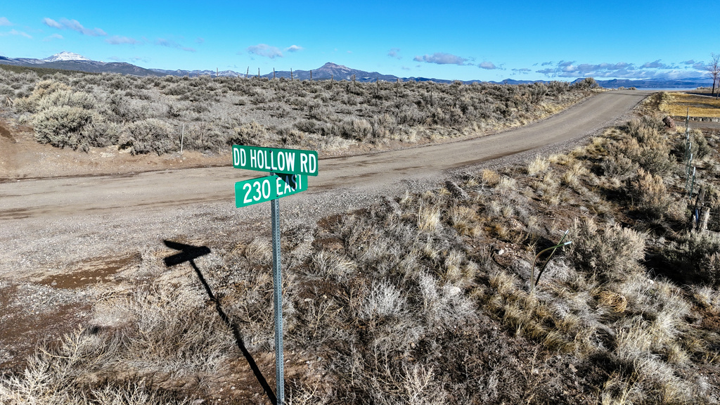 230 E DD HOLLOW RD Panguitch, UT 84759