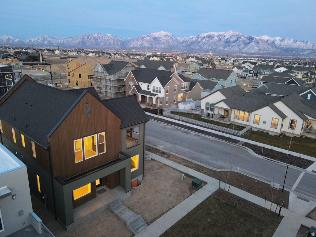 11332 S SILVER POND DR #320 South Jordan, UT 84009