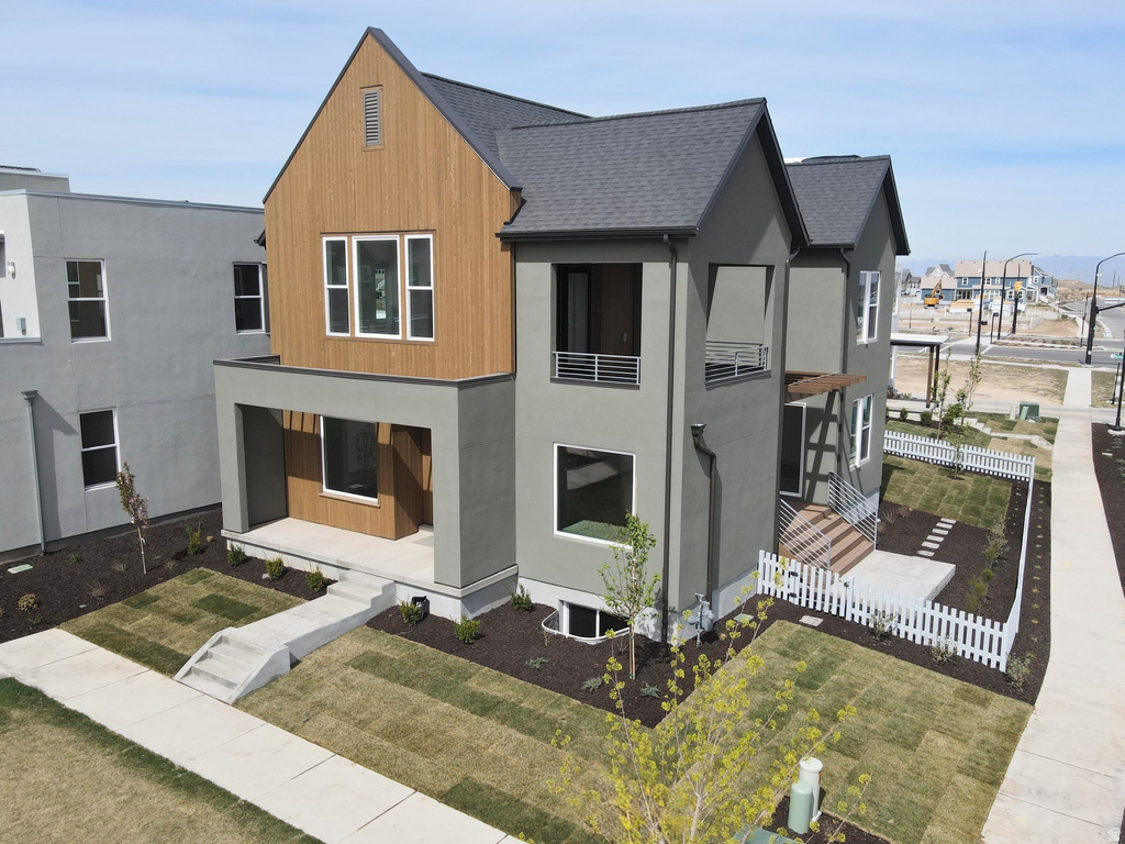 11332 S SILVER POND DR #320 South Jordan, UT 84009