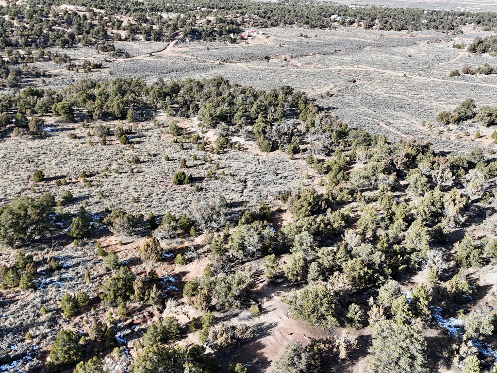 41 N HATCH KNIFE RD Fruitland, UT 84027