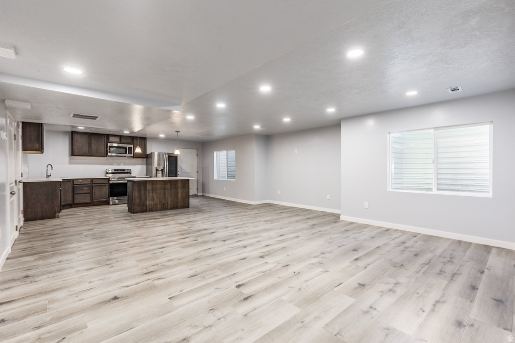 1453 N LINEN WAY Lehi, UT 84048