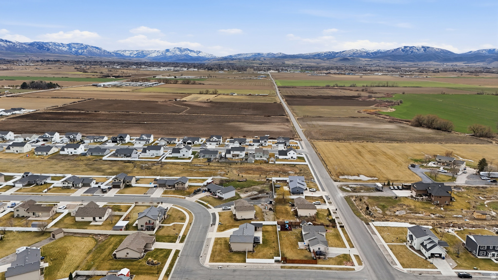 3365 S 1460 W Nibley, UT 84321
