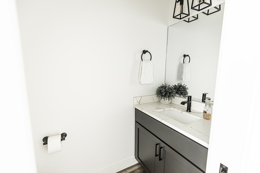 166 W 580 N Redmond, UT 84652