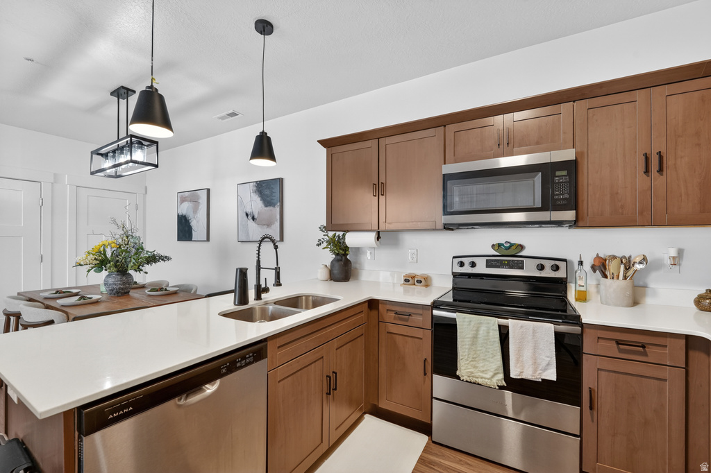 937 W BIG BEN LN # J203 #J203 Saratoga Springs, UT 84045