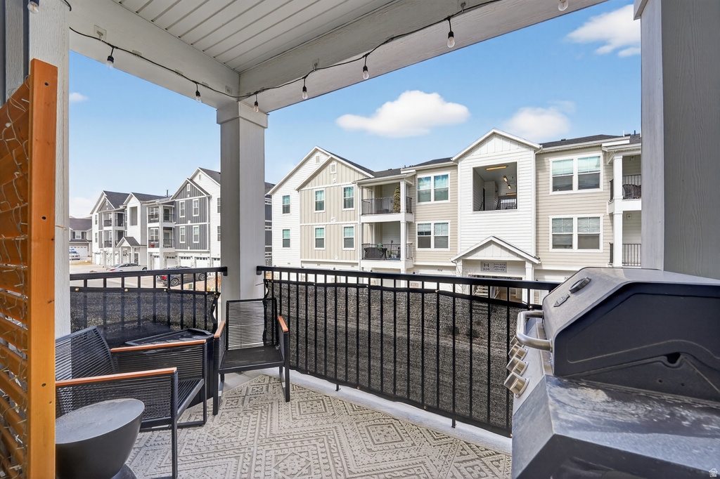 937 W BIG BEN LN # J203 #J203 Saratoga Springs, UT 84045