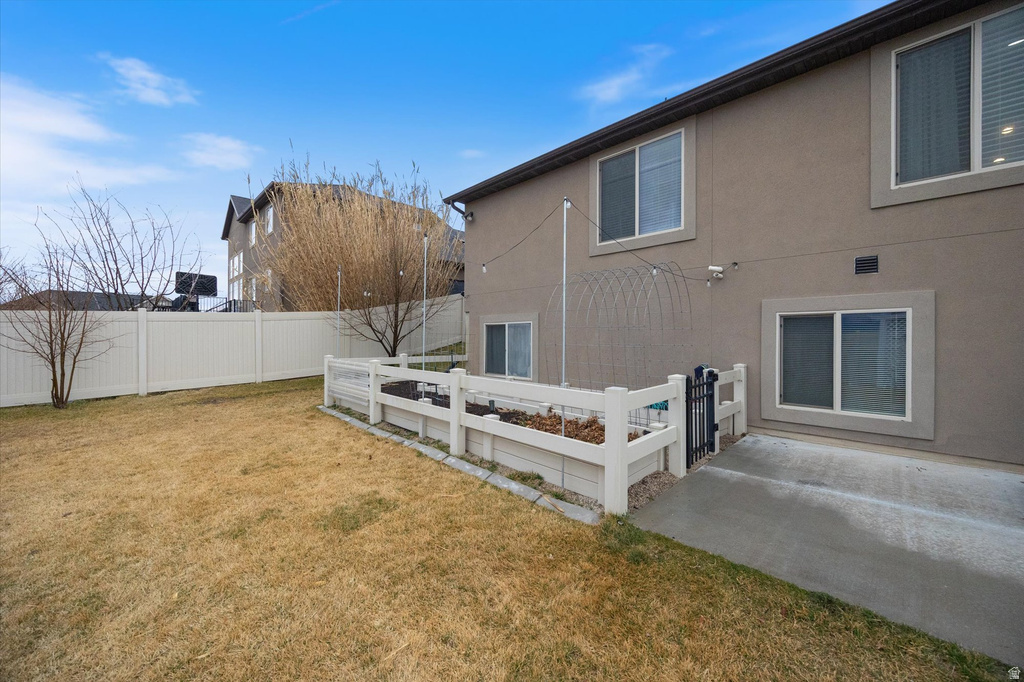 1682 N ASPEN CIR Saratoga Springs, UT 84045