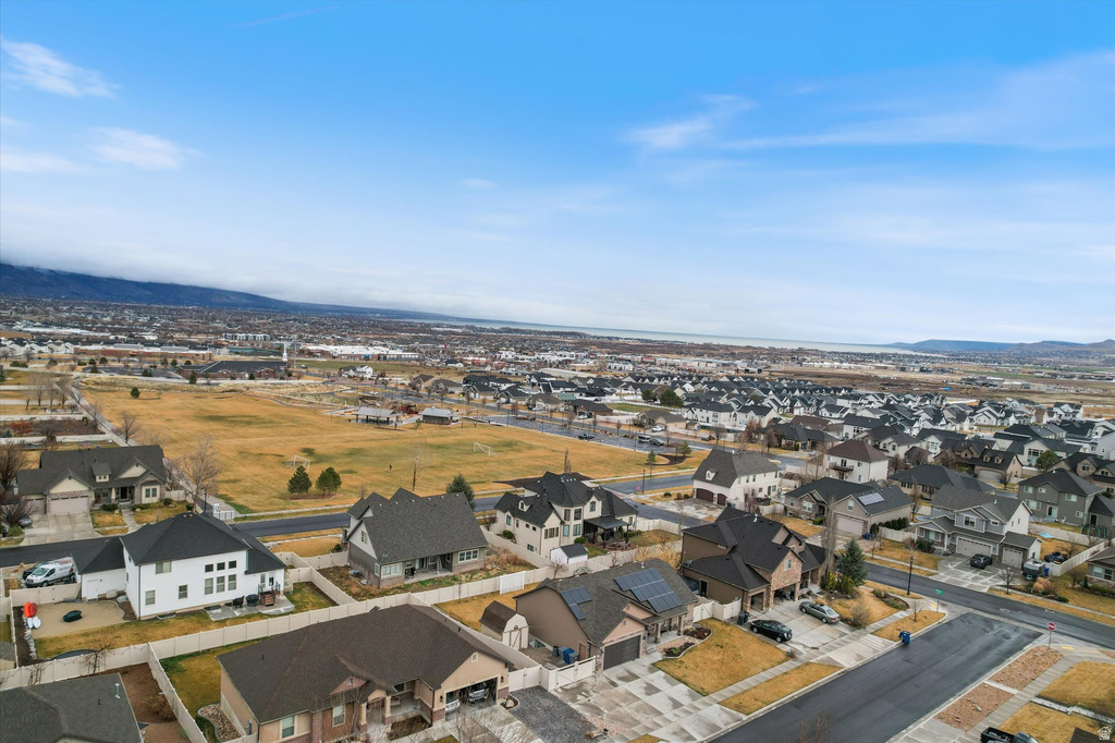 1682 N ASPEN CIR Saratoga Springs, UT 84045