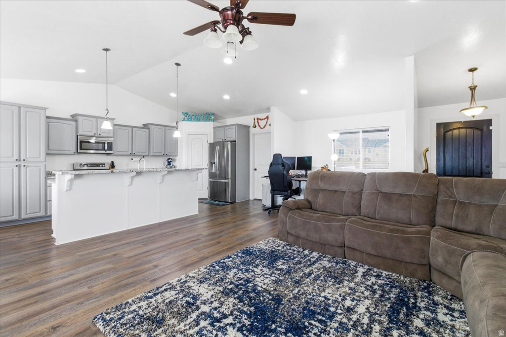 141 W 300 N Gunnison, UT 84634