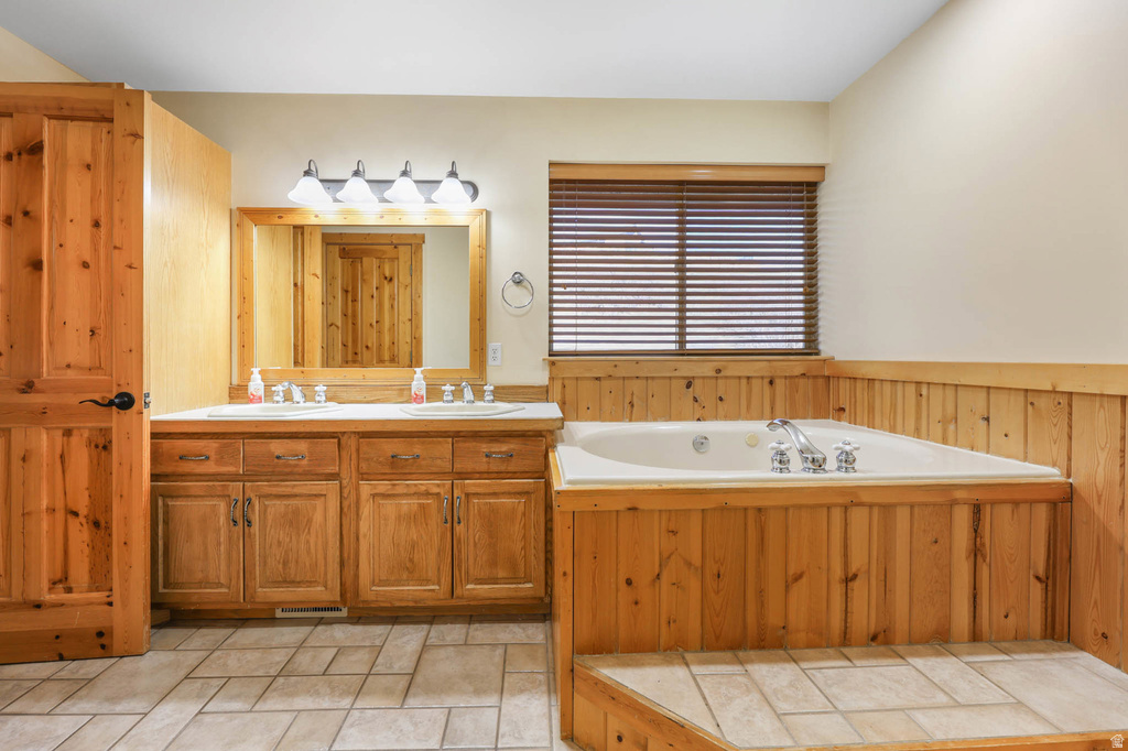 605 N LOAFER CANYON RD Elk Ridge, UT 84651