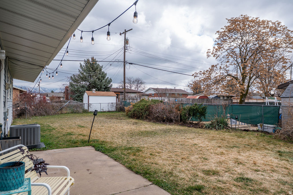 2015 W 4450 S Roy, UT 84067