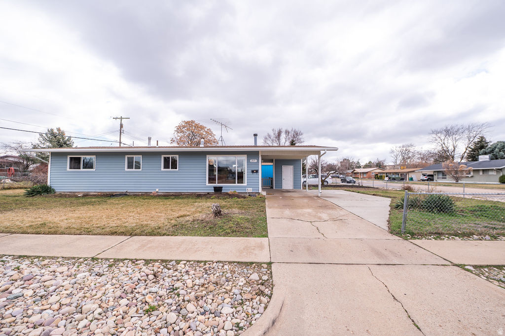 2015 W 4450 S Roy, UT 84067