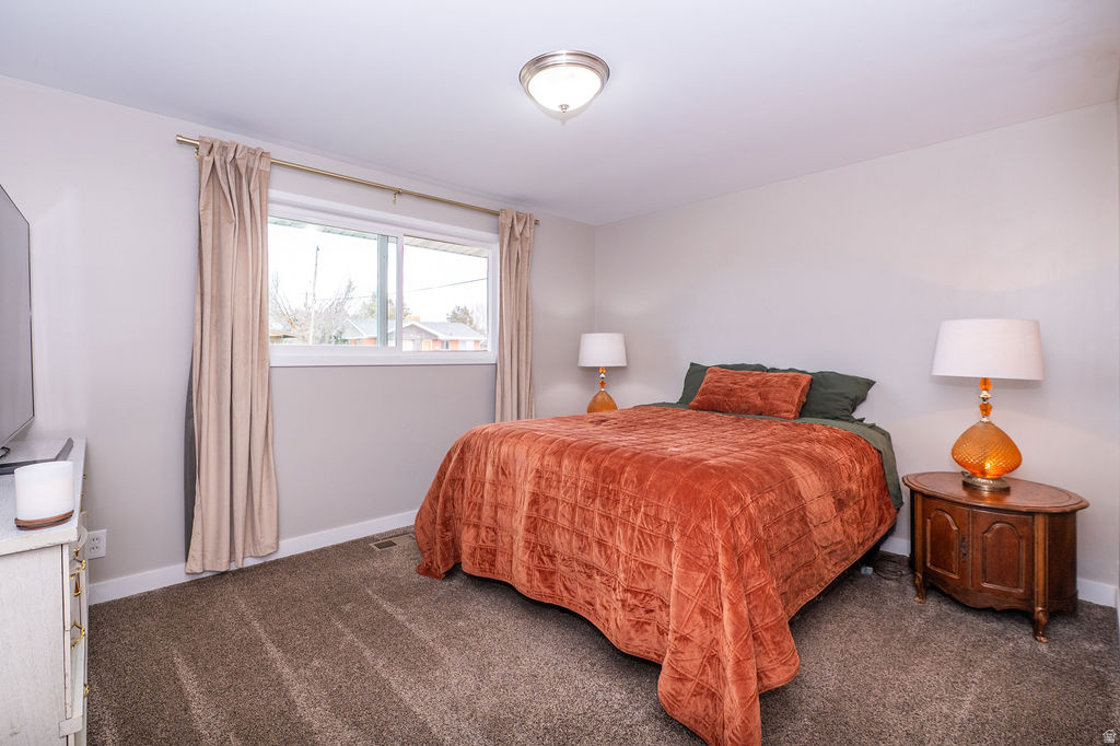 2015 W 4450 S Roy, UT 84067