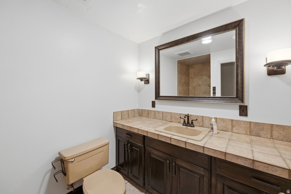 933 NORTHERN HILLS CIR Bountiful, UT 84010